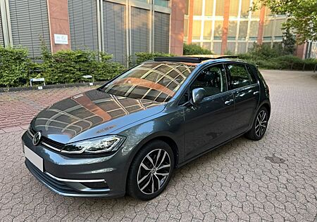 VW Golf Volkswagen VII 1.5 Highline DSG | DCC | Pano | DYNAUD