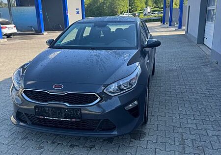 Kia Cee'd Ceed 1.4 T-GDI Vision/8-fach/NW-Garantie/Navi