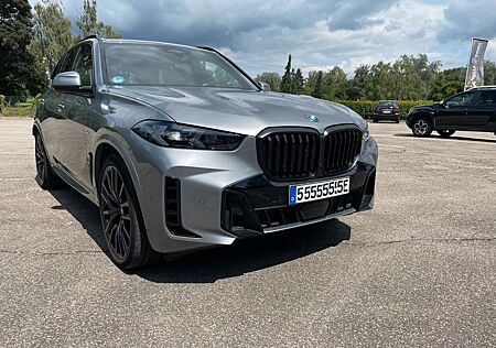 BMW X5 xDrive50e - Skyscraper Grau - Top Ausstattung