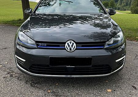 VW Golf Volkswagen 1.4 TSI DSG GTE GTE