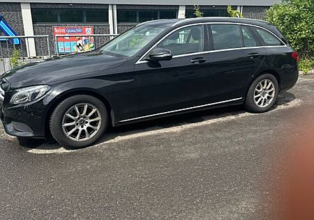 Mercedes-Benz C 200 d T -