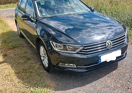 VW Passat Variant Volkswagen 2.0 TDI DSG Comfortline Varia...