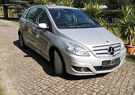 Mercedes-Benz B 200 CDI, Klima, Automatik