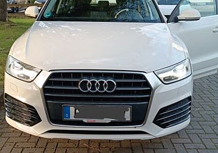 Audi Q3 2.0 TDI 88kW S tronic -