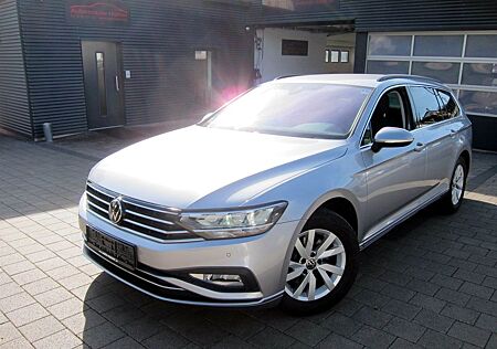 VW Passat Variant Volkswagen Passat Var Business 2,0TDI 6GangKameraStandheizg