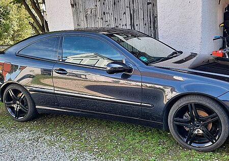 Mercedes-Benz CLC 220 CDI -SPORT