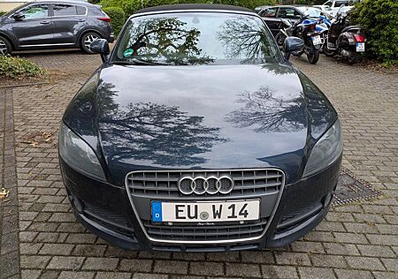 Audi TT Roadster 2.0 TFSI -