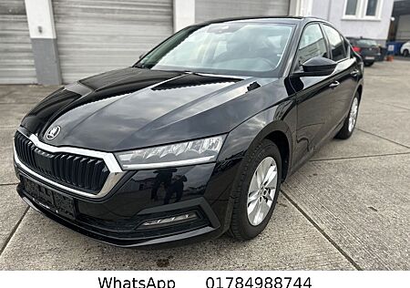 Skoda Octavia Lim. Ambition*DSG*Navi*Virtual*LED*