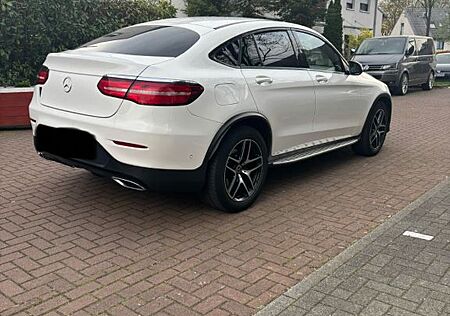 Mercedes-Benz GLC 250 d 4MATIC Coupé Autom. - AMG 22.900€
