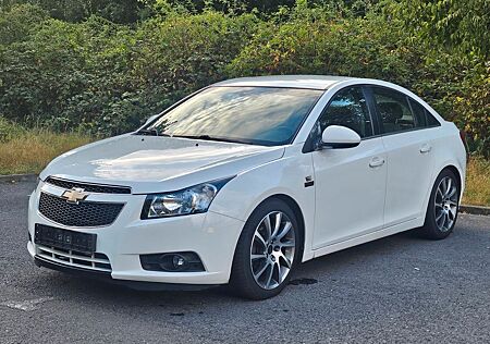 Chevrolet Cruze 1.8 LT Benziner LT