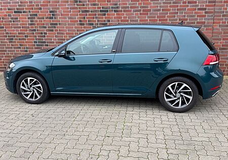 VW Golf Volkswagen 1.4 TSI 92kW DSG Sound