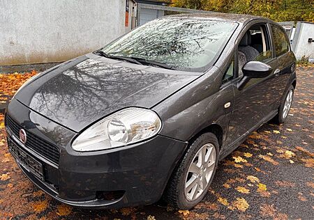 Fiat Grande Punto 1.4 16V Dynamic*AHK*TÜV 05/2027*