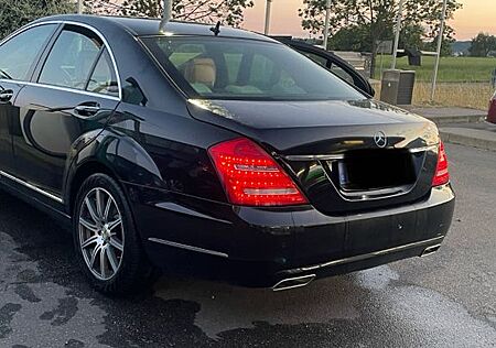 Mercedes-Benz S 350 BlueTEC -
