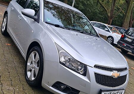 Chevrolet Cruze Hatchback LTZ