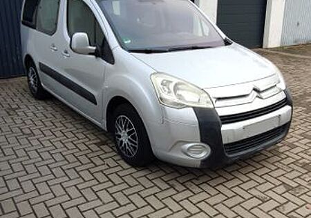 Citroën Berlingo 1.6 16V 80kW Behindertengerecht-Rampe