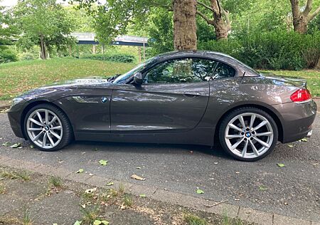 BMW Z4 sDrive23i Automatik 6 Zyl. Top gepflegt Leder