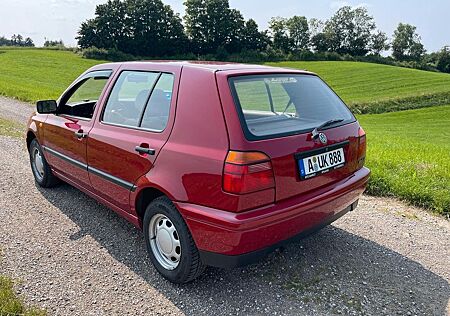 VW Golf Volkswagen 3 TÜV Neu