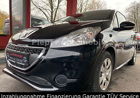 Peugeot 208 Active Klima Scheckheft PDC Zahnriemen Neu