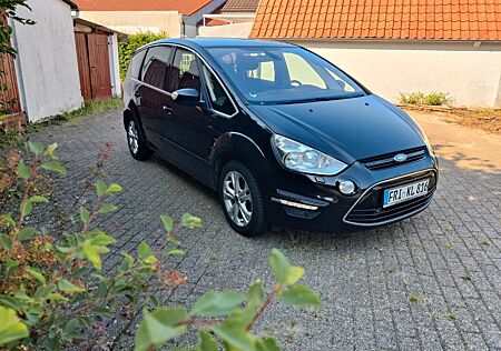 Ford S-Max 2,0 TDCi 120kW DPF Titanium, Stdhzg, Sound