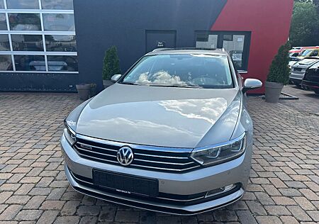 VW Passat Variant Volkswagen Passat Highline 4Motion 239 PS Pano
