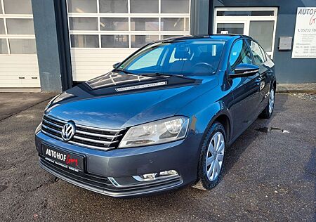 VW Passat Volkswagen Limo Trendline Navi*Tempo.*Wartung NEU