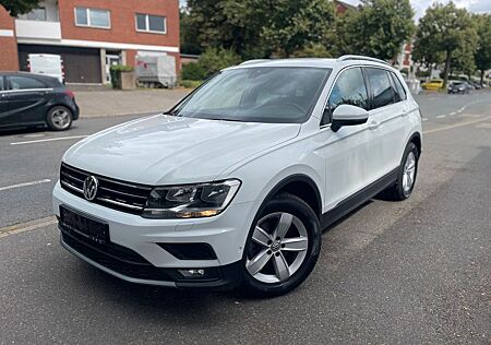 VW Tiguan Volkswagen 2.0 TDI SCR Comfortline Comfortline