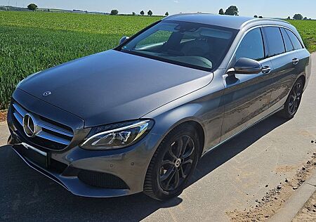Mercedes-Benz C 200 T Autom. - 230PS