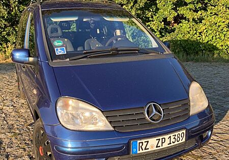 Mercedes-Benz Vaneo CDI 1.7 mit Rollstuhlrampe
