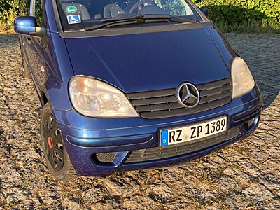 Mercedes-Benz Vaneo CDI 1.7 mit Rollstuhlrampe
