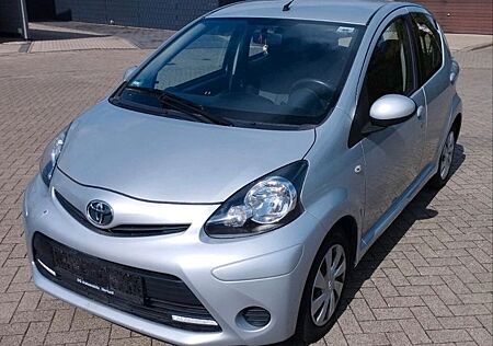 Toyota Aygo (X) Aygo (X) 1,0-l-VVT-i Connect MultiMode-Getri...