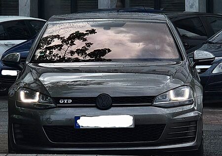 VW Golf Volkswagen 2.0 TDI DSG BMT GTD GTD