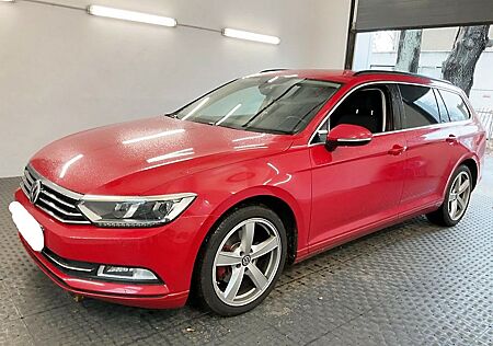 VW Passat Variant Volkswagen Passat Comfortline 1.6 TDi DSG - ACC - CAM -