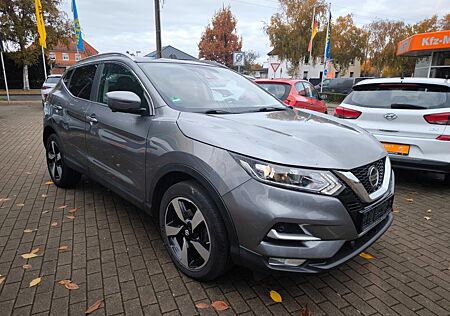 Nissan Qashqai N-Connecta/Panorama/Sitzhzg/Kamera/AHK
