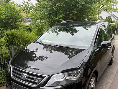 Seat Alhambra 2.0 TDI 7Sitzer Navi Alcantara PDC
