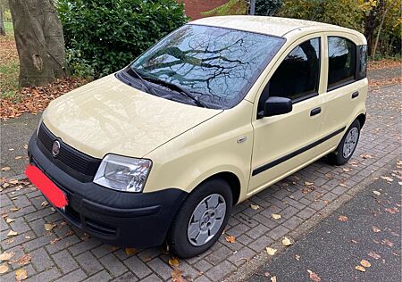 Fiat Panda Allwetterreifen / TÜV 04.2026