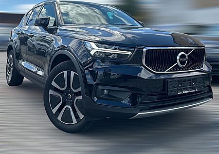 Volvo XC 40 MOMENTUM PRO CARPLAY-H&K-PANORA-KAMERA-LED