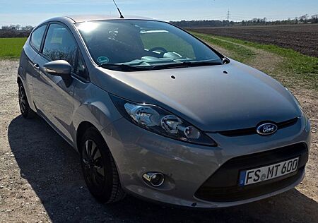 Ford Fiesta 1,4 Champions Edition Champions Edition