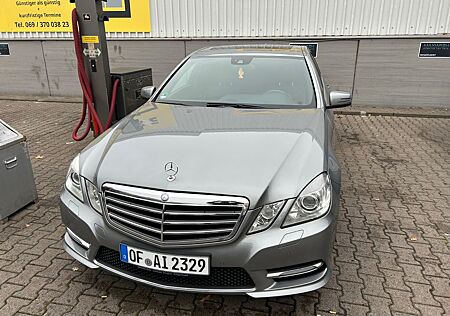 Mercedes-Benz E 350 CDI 4MATIC BlueEFFICIENCY AVANTG. AVAN...
