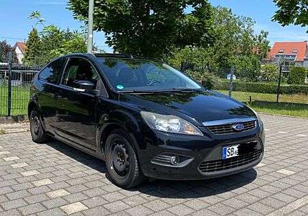 Ford Focus 1,6 Sport (TÜV 07/26)
