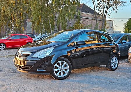 Opel Corsa D Active*TÜV/Steuerkette/Reifen neu*Klima*