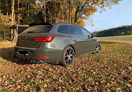 Seat Leon 2.0 TSI CUPRA ST R 4Drive DSG Sondermodell