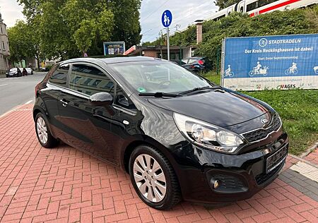 Kia Rio Dream Team*1.Hand*PDC*Klimaauto*SHZ*LHZ*TOP