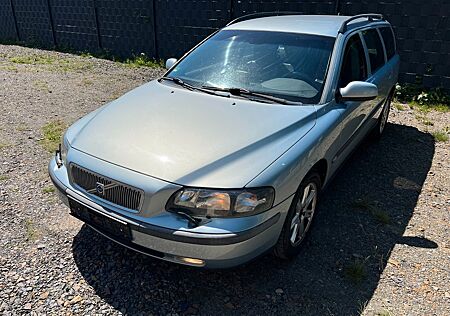 Volvo V70 2.4 T AWD Comfort