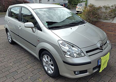 Toyota Corolla Verso 1.8 Executive - 1. Hand- Scheckhef