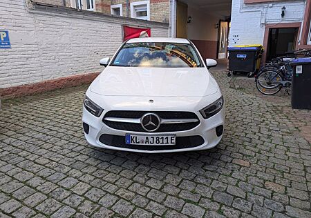 Mercedes-Benz A 250 e Advanced DCT Advanced