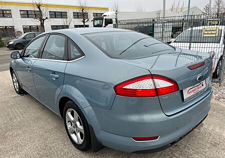 Ford Mondeo Lim. Titanium/Diesel/2,2/Limousine/4Tür//