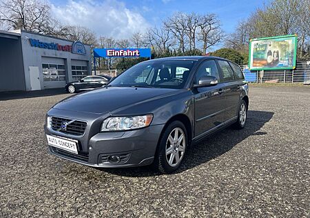Volvo V50 Kombi D5