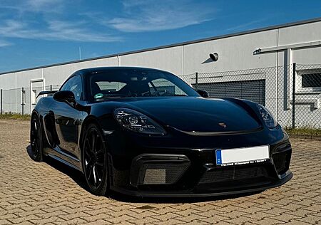 Porsche 718 Cayman GT4/20-Zoll/Navi/BOSE/Leder uvm.