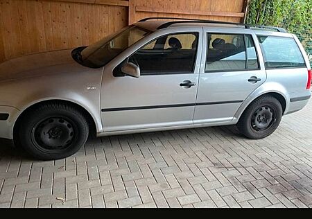 VW Golf Volkswagen 2.0 Bi Fuel Trendline Variant Trendline