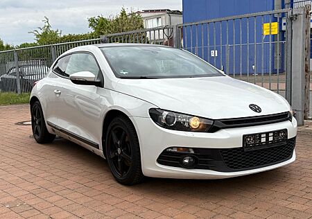 VW Scirocco Volkswagen 2.0 TDI DSG